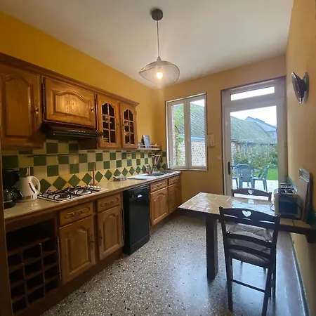 Σπίτι διακοπών Maison Charmante A Avec Jardin Clos *