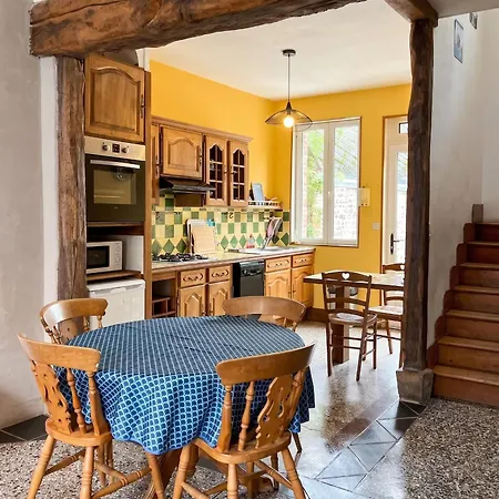 Σπίτι διακοπών Maison Charmante A Avec Jardin Clos *